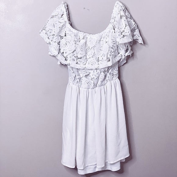 Off the Shoulder Lace White Mini Dress - Picture 2 of 4